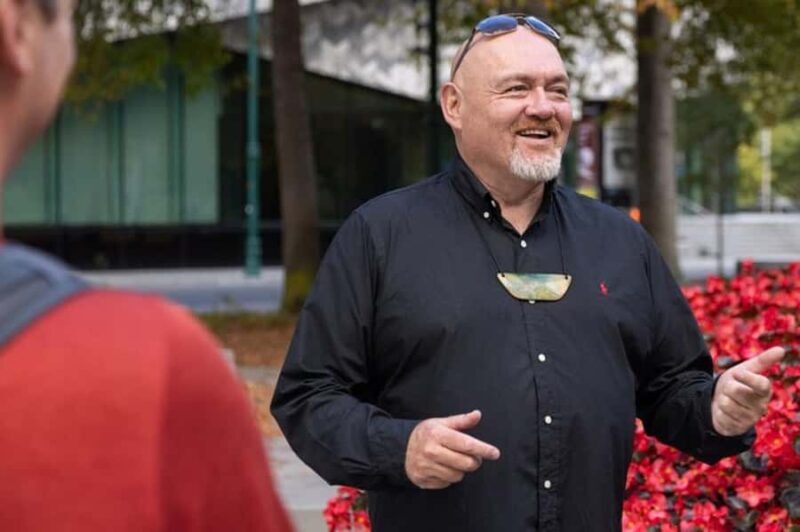 Christchurch: tautahi Meander Walking Tour with Tastings - Key Points