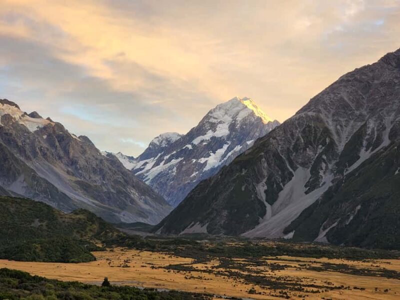 Christchurch to Mt Cook via Lake Tekapo (1 way) - An Introduction to the Tour Experience