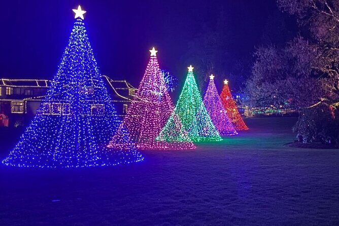 Christmas Lights Tour Butchart Gardens & City Tour in Victoria BC - The Sum Up