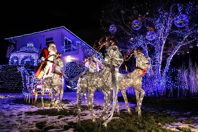 Christmas Lights Tour of Dyker Heights in Brooklyn by a Local - A Detailed Look at the Dyker Heights Christmas Lights Tour