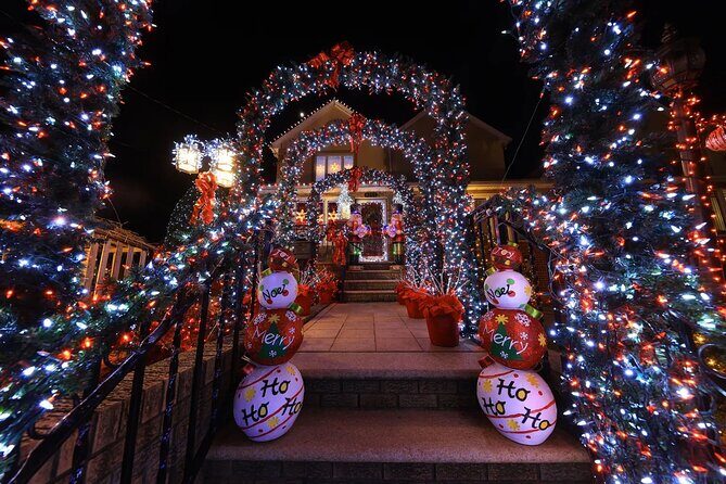 Christmas Lights Tour of Dyker Heights in Brooklyn by a Local - FAQ: Frequently Asked Questions