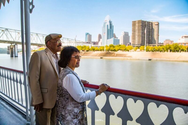 Cincinnati: Riverboat Cruise with Lunch and Entertainment - Who Should Consider This Cruise?