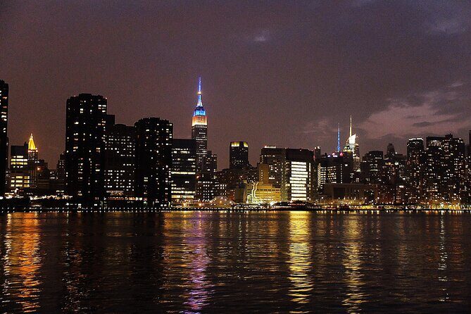Circle Line: New York City Harbor Lights Cruise - FAQs