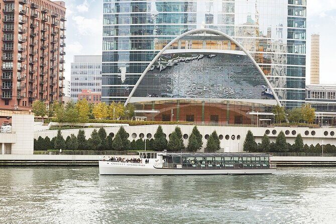 City Cruises Chicago: River Architectural Lunch Cruise - The Bottom Line