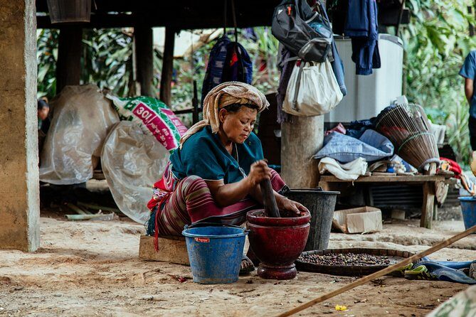City Escape: Doi Inthanon & Karen Village Private Day Trip - FAQs