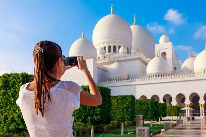 City Sightseeing Dubai Hop-On Hop-Off Bus Tour - Who Should Consider This Tour?