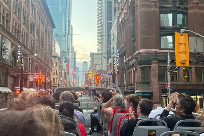 City Sightseeing Toronto Guided Night Bus Tour - An In-Depth Look at the Toronto Night Bus Experience