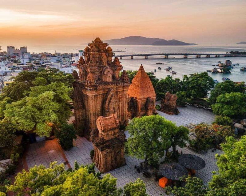 CITY TOUR PRIVATE CAR RENTAL FOR SIGHTSEEING IN NHA TRANG - Key Points