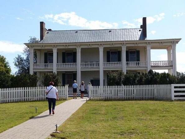 Civil War Tour with Lotz House, Carter House & Carnton Admission from Nashville - An In-Depth Look at the Civil War Tour from Nashville