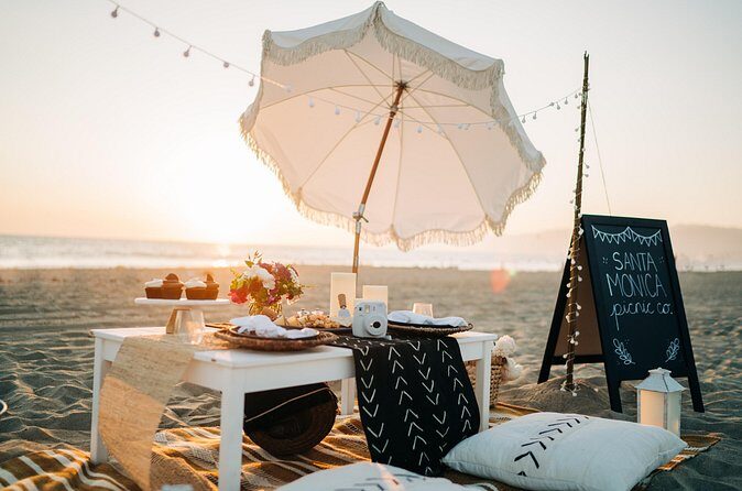 Classic Beach Picnic in Santa Monica - Who Will Love This Experience?