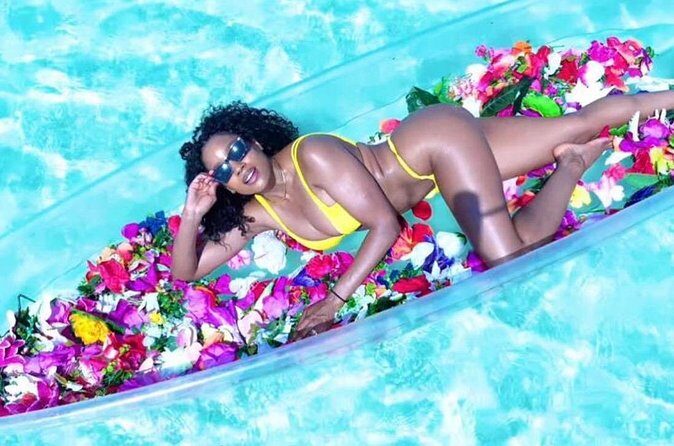 Clear Kayak Flower Girl Photoshoot in Turks and Caicos Islands - The Experience’s Value