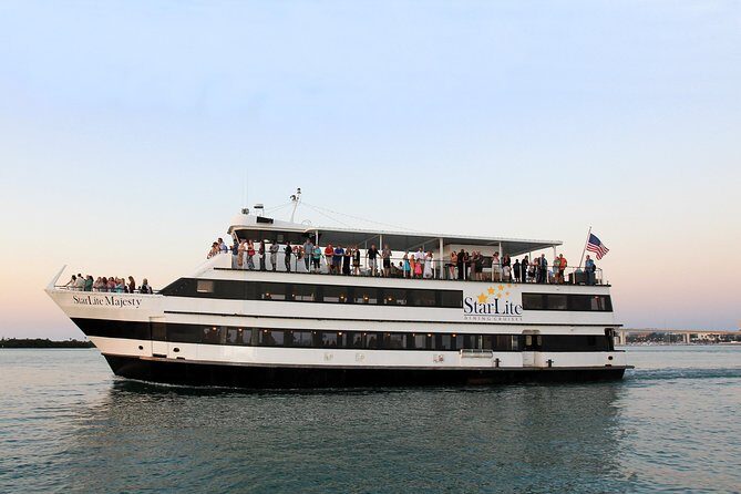 Clearwater Daytime Yacht Music Cruise with Optional Dining - Key Points