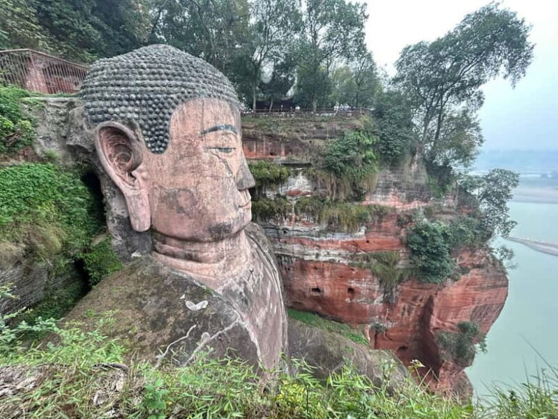 Close to Chengdu: Leshan Giant Buddha & Tasty Local Eats - The Balance of Highlights and Authenticity