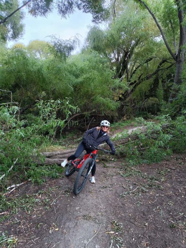 Clyde: Roxburgh Gorge Trail Bike Ride with Jet Boat - An Overview of What to Expect