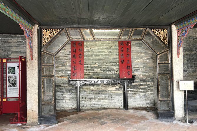 Coach Tour: Hong Kong Heritage Discovery - Key Points