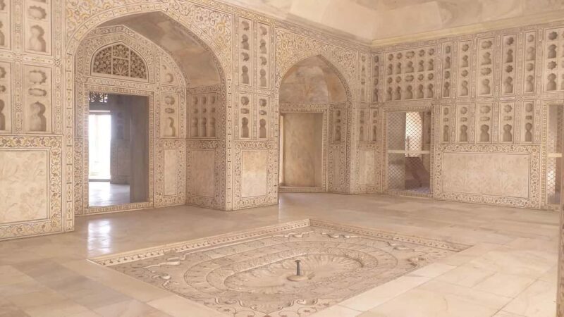 Cochin Agra Same Day Tour with Return Flights and lunch - Cochin to Agra Same Day Tour with Return Flights and Lunch: A Detailed Review