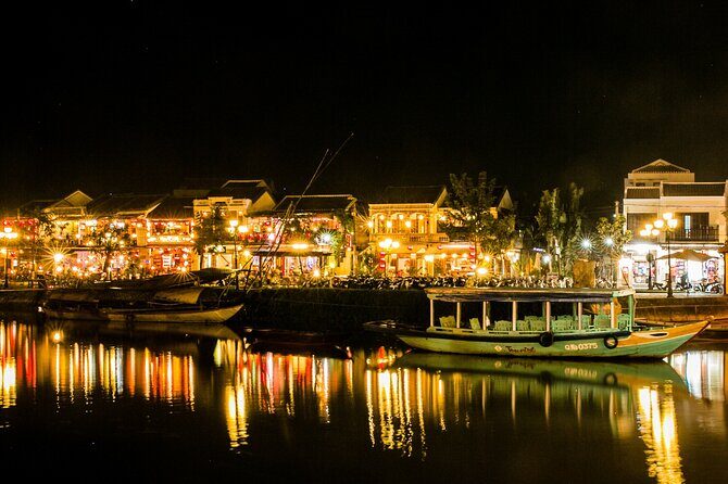Coconut Basket boat, City tour, Boat ride, Night market from DN - FAQs