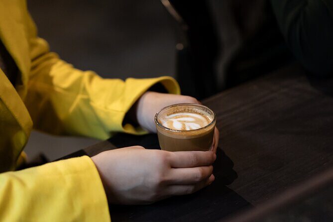 Coffee Crawl & VIP Morning in Pike Place Market - Detailed Breakdown of the Itinerary