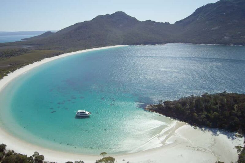 Coles Bay: Wineglass Bay Adults-Only Cruise with Lunch - What Is This Tour About?