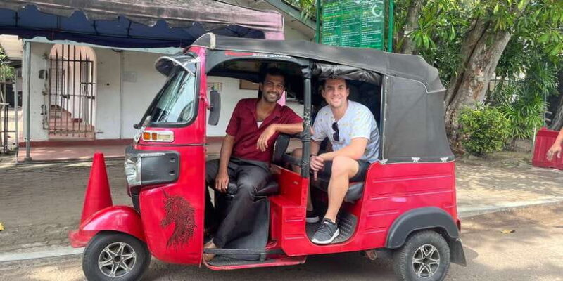 Colombo: City Sightseeing Tour by Tuk-Tuk with Pickup - Practical Tips for the Tour