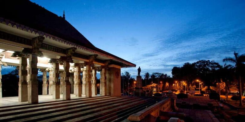 Colombo: Private Guided Night Cycling Tour - What’s Included and What’s Not
