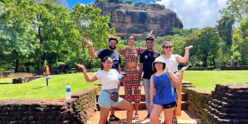 Colombo: Sigiriya Dambulla & Minneriya park Safari day tour - Practical Tips for Making the Most of the Tour