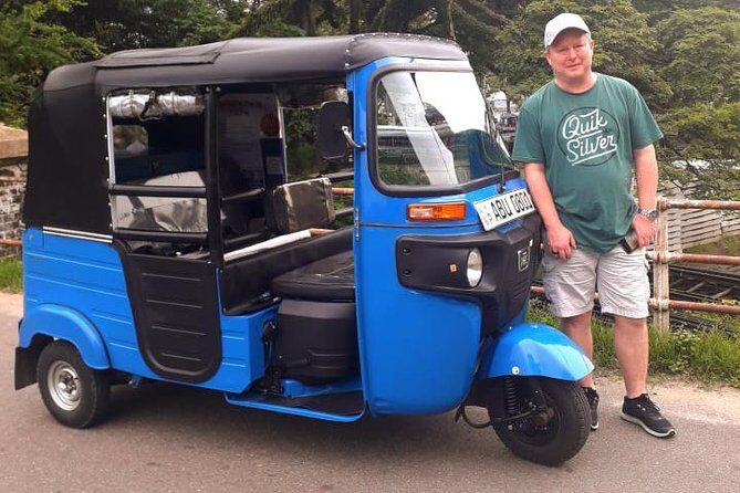 Colombo Tuk Tuk City Tour -Sightseeing Entry Fees & Food Included - Practical Details and Tips