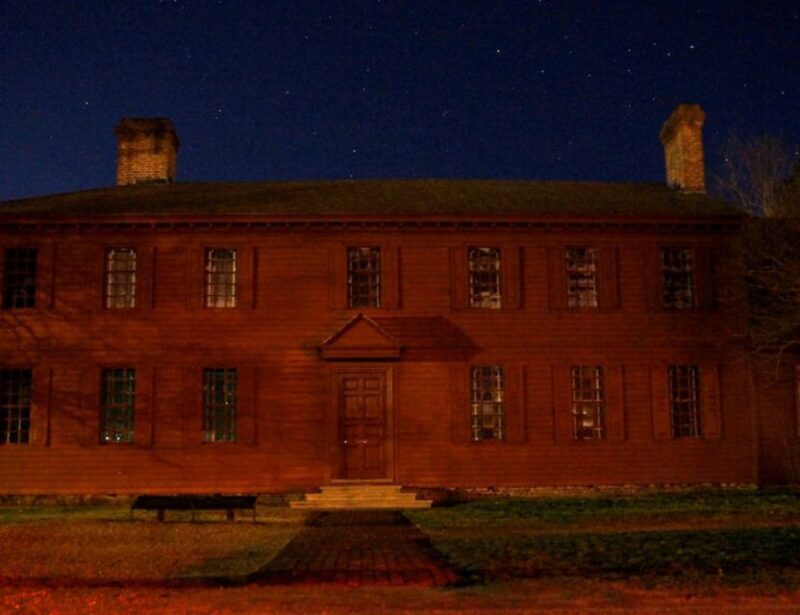 Colonial Ghosts: Ghostly Whispers of Williamsburg Ghost Tour - The Value of the Tour