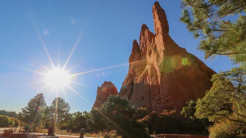 Colorado Springs: Garden of The Gods Classic Hiking Tour - A Detailed Look at the Tour Experience