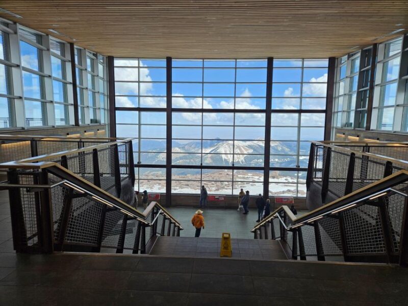 Colorado Springs: Pikes Peak Luxury Jeep Tour - An In-Depth Look at the Tour Experience