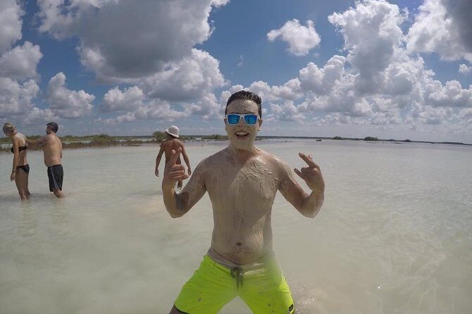 Colorful BACALAR. Incredible Pontoon Tour in one day from Cancun or Riviera Maya - FAQs