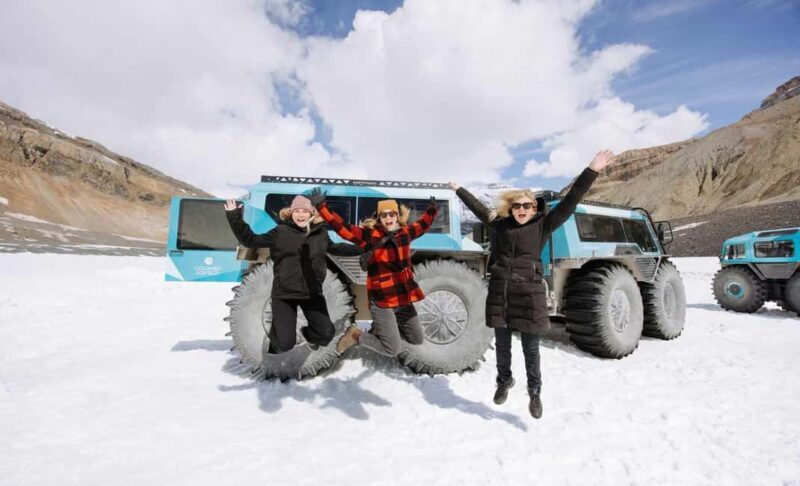 Columbia Icefield: Ice Odyssey Glacier Experience - An In-Depth Look at the Ice Odyssey Glacier Experience