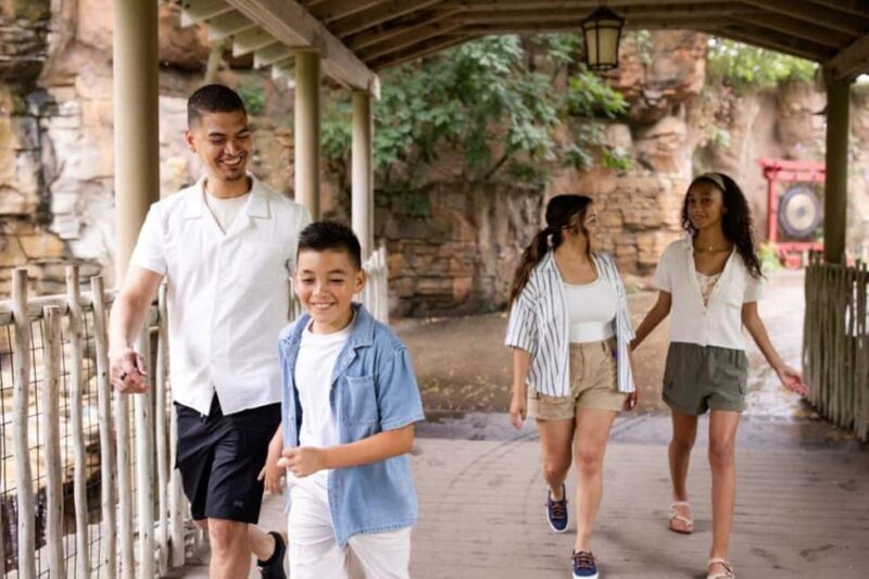 Columbus, OH: Columbus Zoo and Aquarium Entry Ticket - Key Points