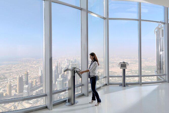 Combo Burj Khalifa and 4X4 Desert Safari Dubai with Dinner - In The Sum Up