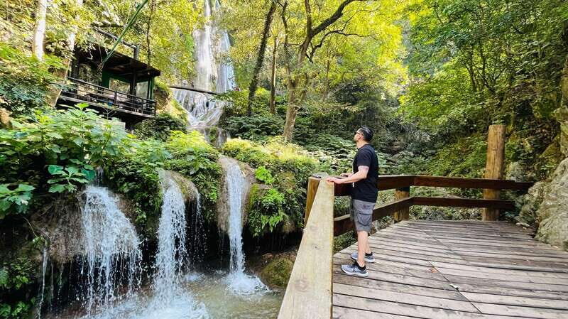 COMBO DAY PASS: Cola de Caballo + Grutas de Garcia - Who Will Love This Tour?