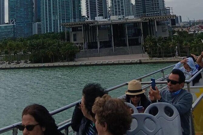 COMBO Miami City & Boat Tours ,Stops at Wynwood and Little Havana - A Closer Look at the Miami City & Boat Tour