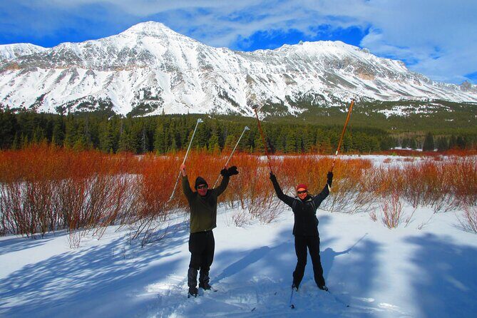 Combo Tour: Driving and Snowshoe Trek of Glacier National Park - The Guides and Group Dynamics