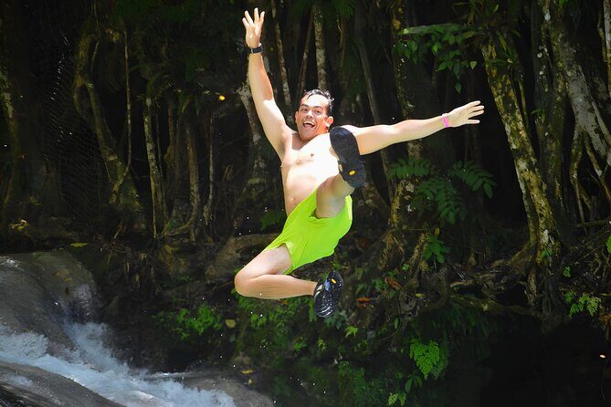 Combo Tour Dunn's River Falls and BlueTour from falmouth - FAQs
