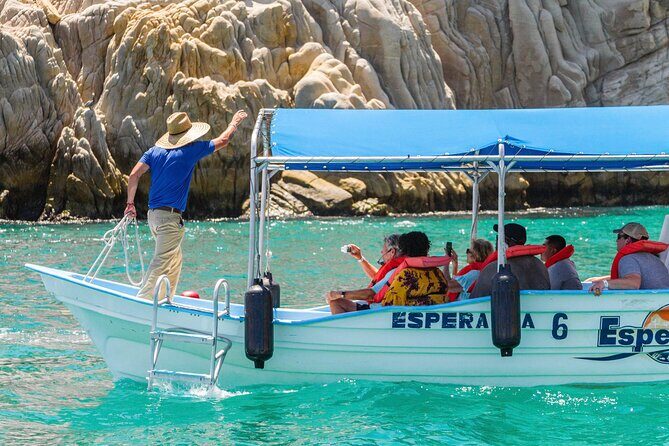 Combo Tour: Whale Watching, Shopping and Beach Time - Authenticity and Review Highlights