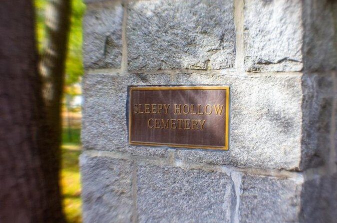 Concord Historic Downtown Guided Audio Walking Tour - Who Should Consider This Tour?