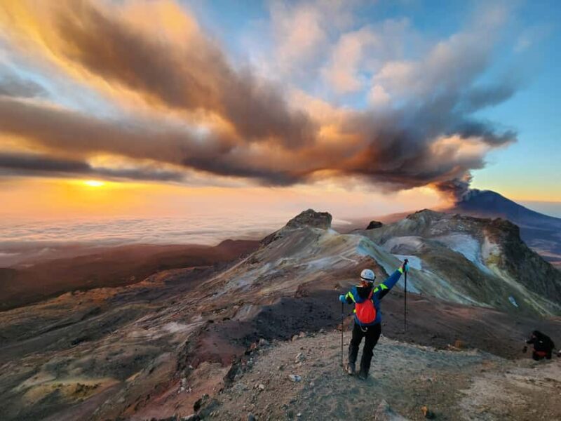 Conquer the summit of the Iztaccihuatl volcano - Equipment and Preparation