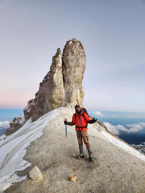 Conquer the summit of the Iztaccihuatl volcano - Practical Tips for a Successful Climb