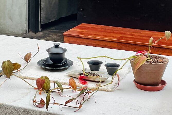 Contemporary & Retro Seoul Private Tour with Local Food Tasting - Who Will Enjoy This Tour?