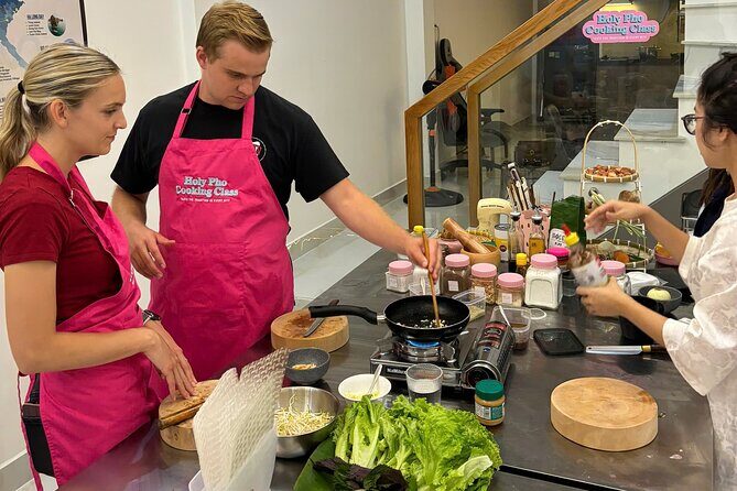 Cook 4 Local Vietnamese Dishes In Pink-themed Class & Market Tour - What the Reviews Say