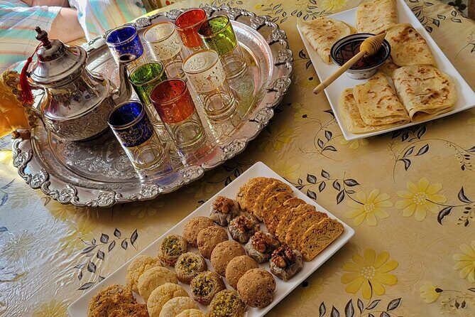Cook Moroccan Food & Try on Traditional Clothes like a local - Authentic Moroccan Cooking and Cultural Experience in Casablanca