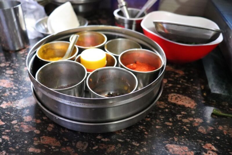Cooking class and dinner with Rekha family with full meals - Introduction