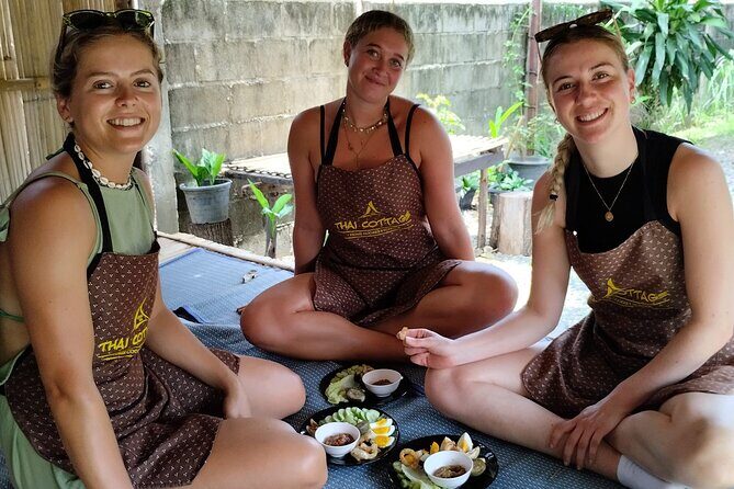 Cooking class in organic garden and local market tour ThaiCottage - FAQs