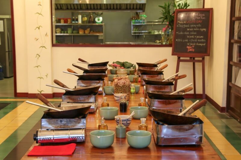 Cooking Class with Ben Thanh Market visit - Starting Point: The Market Tour