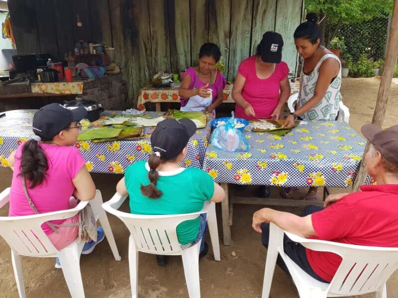 Cooking classes in Puerto Escondido (Learn how to cook Mole de Oaxaca). - A Close Look at the Experience