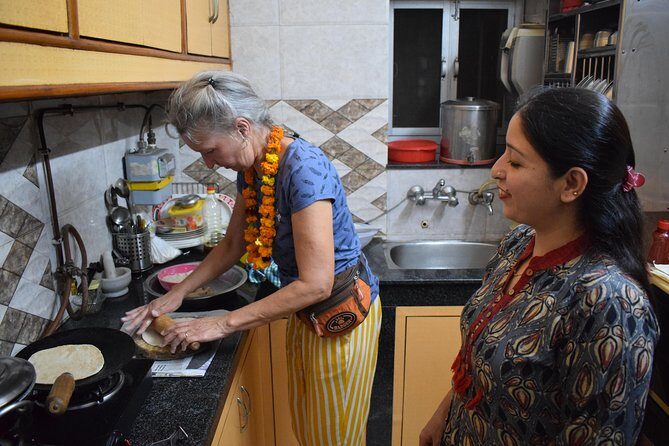 Cooking Demo + Lunch/Dinner and interaction with an Indian family @ Chez Anjali - An In-Depth Look at the Experience